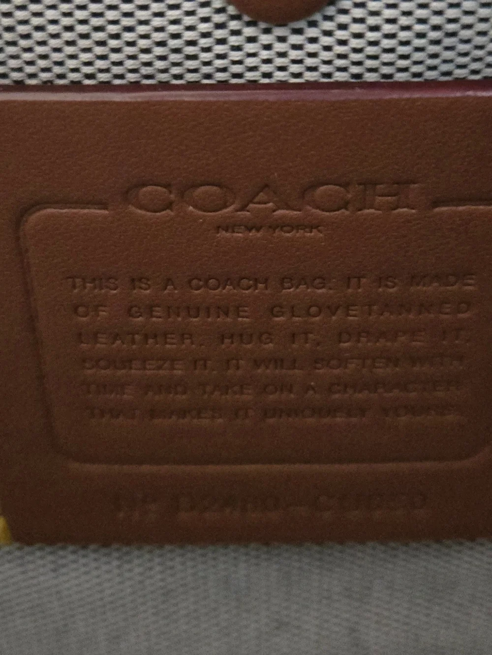 Coach Rivet Rogue 30 - Picture 8 of 13